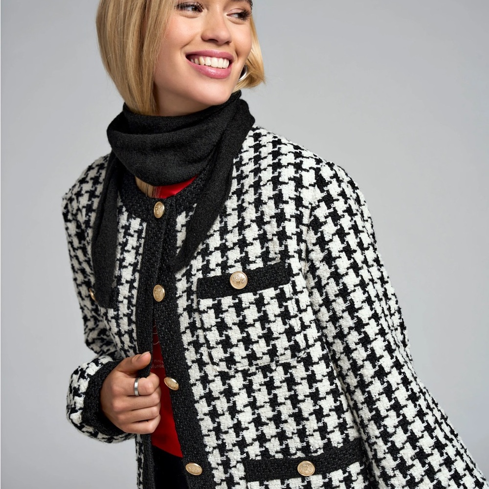 Only Black and White Houndstooth Blazer